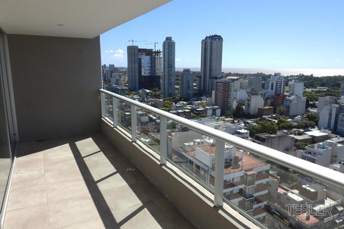 Torre Congreso 1810 Piso Muy Alto 3 Dormitorios 2 Cocheras Vigilancia 24hs Full Amenities