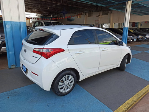 Hyundai Hb20 1.6 Comfort Plus 16v Flex 4p Manual