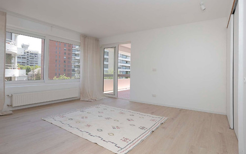 Remodelado Con Amplios Espacios Y Luz Del Oriente Y Norte 3d