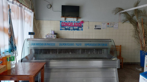 Imagen 3 de 8 de Vendo Fondo De Comercio, Pescaderia Y Polleria