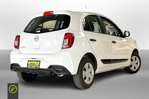 Nissan March 1.6 Sense At