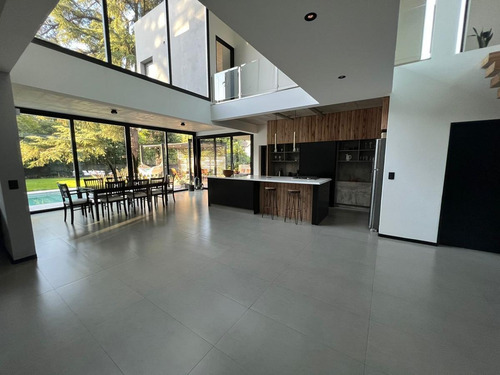 Imagen 6 de 20 de Casa - Barrio Parque Leloir