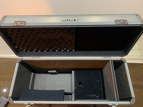 Câmera Sony Hi8 Pro Ccd V 5000 Diversos Acessórios