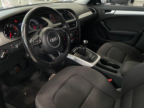 Audi A4 2012 1.8 Attraction T Fsi 160cv Manual
