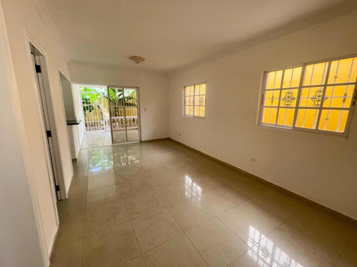 Vendo Casa 3 Habitaciones Cada Una Con Su Baño Mirador De Este