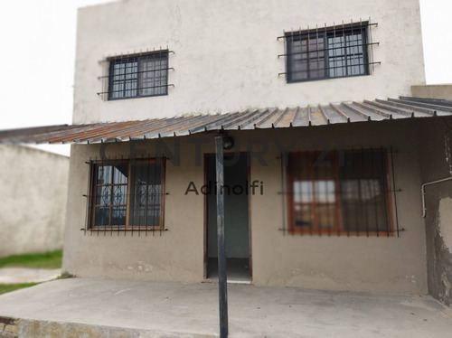 Imagen 21 de 30 de 18 E/ 148 Y 149 Casa En Venta De 1 Dormitorio (a Refaccionar) Berisso