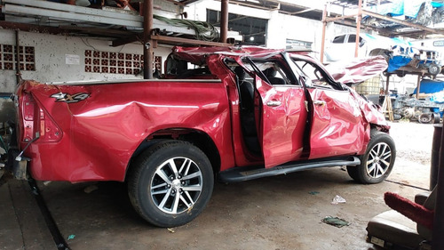 Sucata Hilux Srv 2.8 2019 Para Retirada De Peças