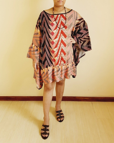 Imagem 2 de 7 de Vestido Feminino Tecido Curto Agnes
