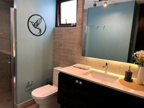 Casa En Arriendo 3d 3b En Chicureo -piedra Roja /san Anselmo