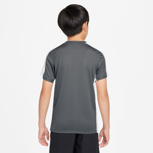 Playera Para Niños Dri-fit Nike Trophy23 Gris Hf8079-085