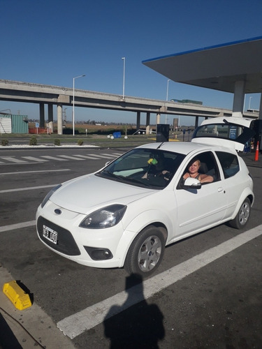 Imagen 1 de 14 de Ford Ka 2013 1.6 Pulse Top 95cv