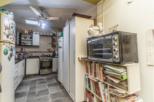 Imagen 15 de 30 de Departamento Ph En Venta En Monte Castro, Capital Federal, Buenos Aires