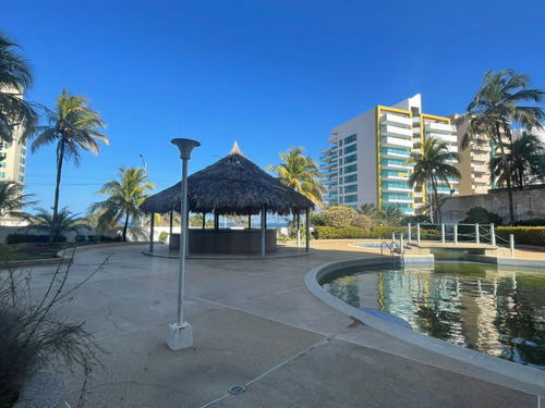 Alquiler Vacacional En Playa Moreno Frente Al Mar Ic-00268