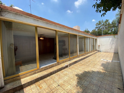 Casa En Venta, Lomas De La Hacienda, 3 Recámaras.