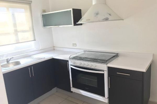 Imagen 3 de 12 de Casa En Residencial El Refugio (643)