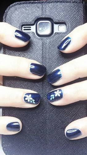 Esmalte  Semipermanente Color Azul Noche -by Prettyhands 