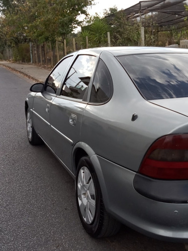 Imagem 13 de 15 de Chevrolet Vectra Cd