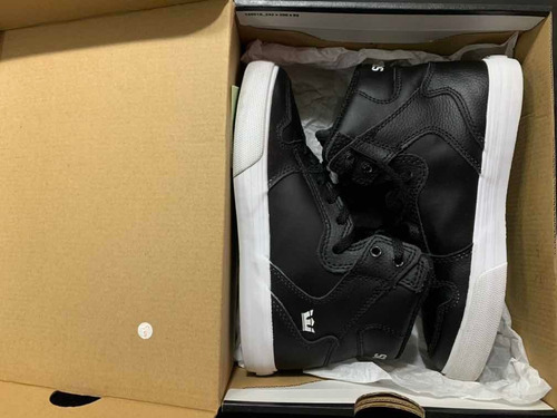 Zapatillas Supra Talle: Uk1/us2/eu33,5