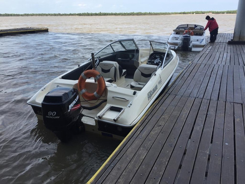 Lancha Quicksilver 1700