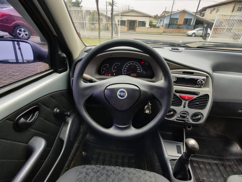 Imagem 10 de 12 de Fiat Strada 1.4 Mpi Fire Ce 8v Flex 2p Manual