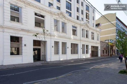 Edificio Patrimonial, A Pasos Del Metro Toesca.