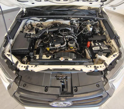 Toyota Hilux 2.7 SR Doble Cabina Mt