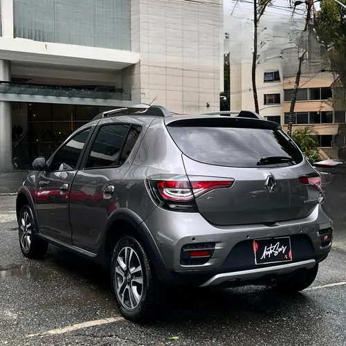 Renault Stepway 1.6 Intens