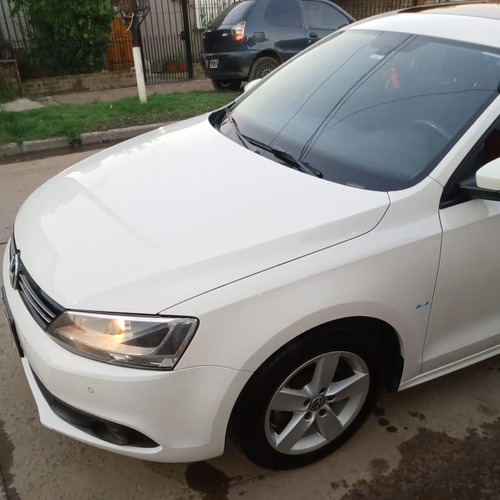 Volkswagen Vento 2.5 Luxury Tiptronic 170cv