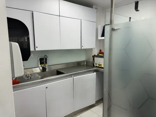 Edificio En Arriendo/venta En Chapinero Central. Cod A16702