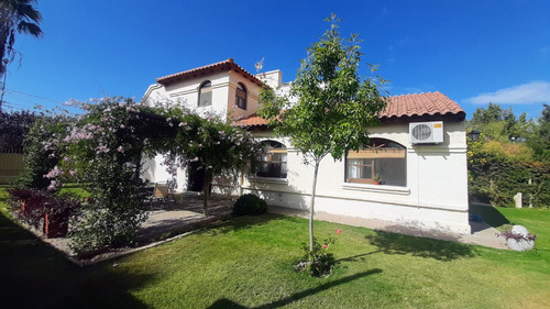 Casa En Barrio Cerrado. Vendo O Permuto