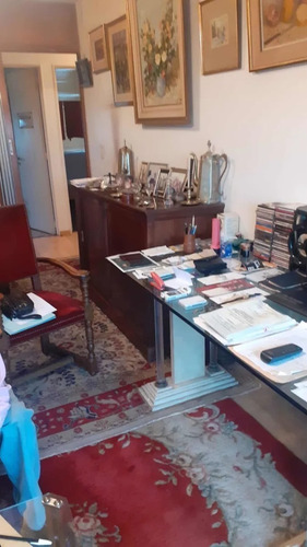Imagen 3 de 6 de Venta Depto 2 Ambientes Al Contrafrente Con Balcón, En Pleno Centro Porteño
