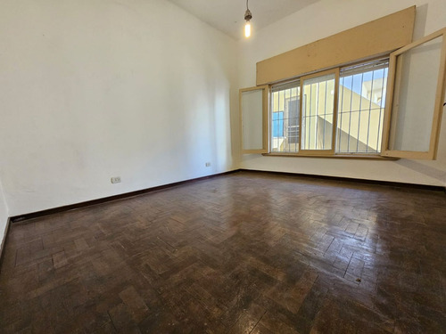 Casa En Venta 3 Ambientes Con Patio Y Terraza