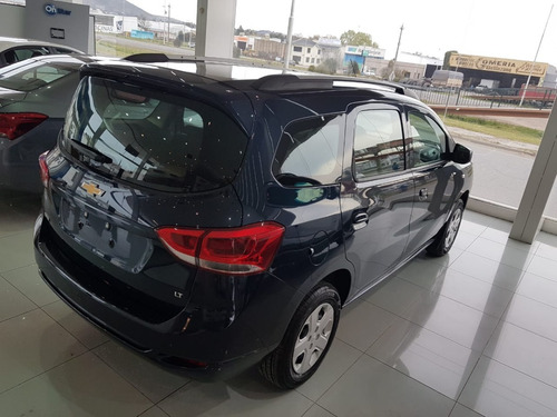 Imagen 16 de 19 de Chevrolet Spin 1.8 Lt 5 Asientos 2022