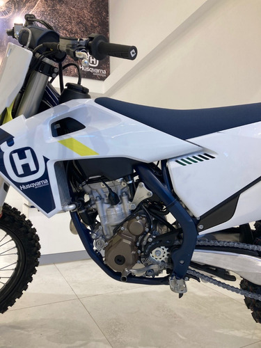 Imagen 6 de 6 de Husqvarna Fc 250 2023 Set Herramientas + Serv + Formularios