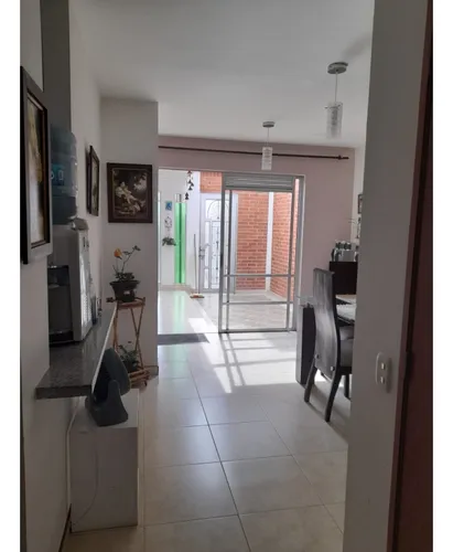 Venta Casa De 182mts2 En Condominio En Alfaguara, Jamundí 8865.