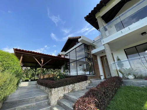 Casa En Venta En Arroyo Hondo. Cod V11628