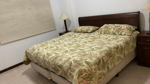 Imagen 13 de 16 de Apartamento De 4 Habitaciones Planta Baja Con Muelle
