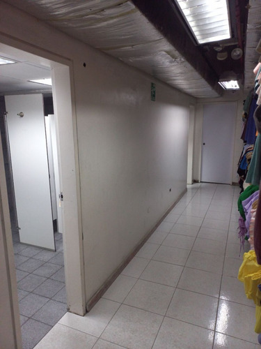 Imagen 2 de 20 de Venta Local Comercial Ccct
