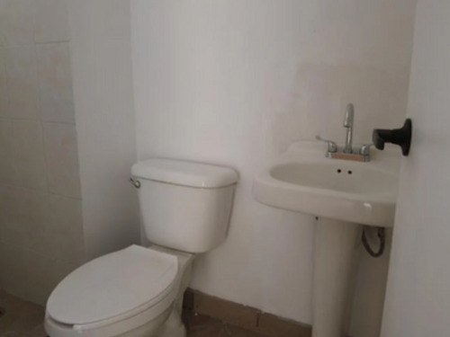 Departamento En Venta En Alcaldía Miguel Hidalgo Cdmx, Col. Anáhuac Calle Lago Atter #37 Dp-ru