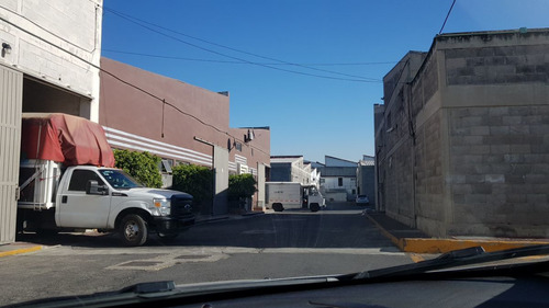 Bodega 750 M2 De Terreno Y 1175 M2 Construccion En Condominio Avenida Tlahuac