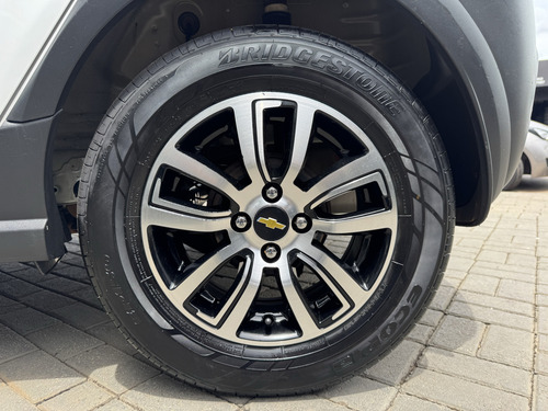 Chevrolet Onix 1.4 MPFI ACTIV 8V FLEX 4P AUTOMÁTICO