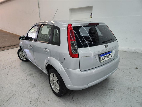 Ford Fiesta 1.6 MPI CLASS HATCH 8V FLEX 4P MANUAL