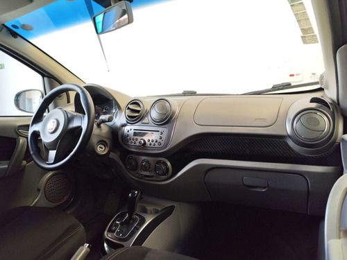Fiat Palio Palio SPORTING Dualogic 1.6 Flex 16V 5p