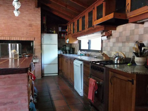 Venta Casa 3 Dormitorios Pileta Parrilla El Paraiso Country Club Guernica