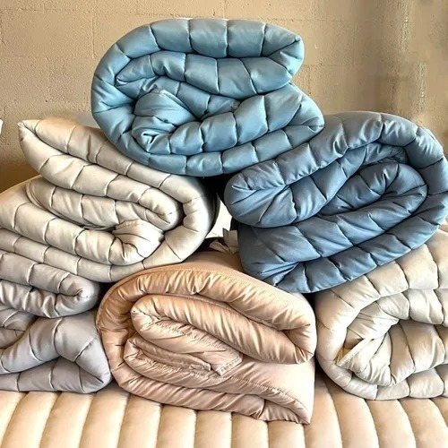 Imagen 3 de 3 de Edredon Acolchado King Reversible Termico Efecto Duvet