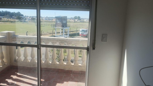 Venta-casa Apto Credito- Barrio Laguna Azul