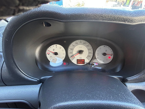 Renault Clio 1.0 16v Campus Hi-flex 3p