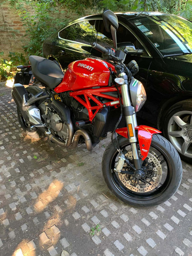 Ducati Monster 821