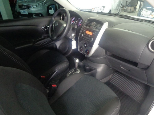 Nissan Versa 1.6 Sv