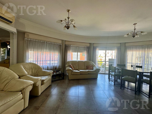 Venta Dpto 4 Ambientes Con Sum, Gimnasio Y Cochera Cubierta En Caseros | Apto Crédito |